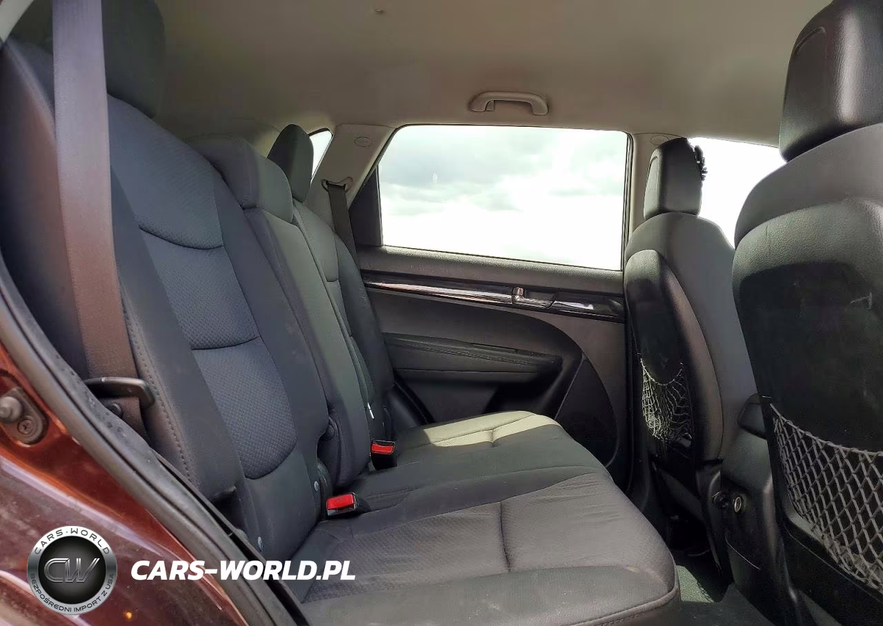 2012 Kia Sorento Lx VIN:5XYKT4A22CG201324 - 11
