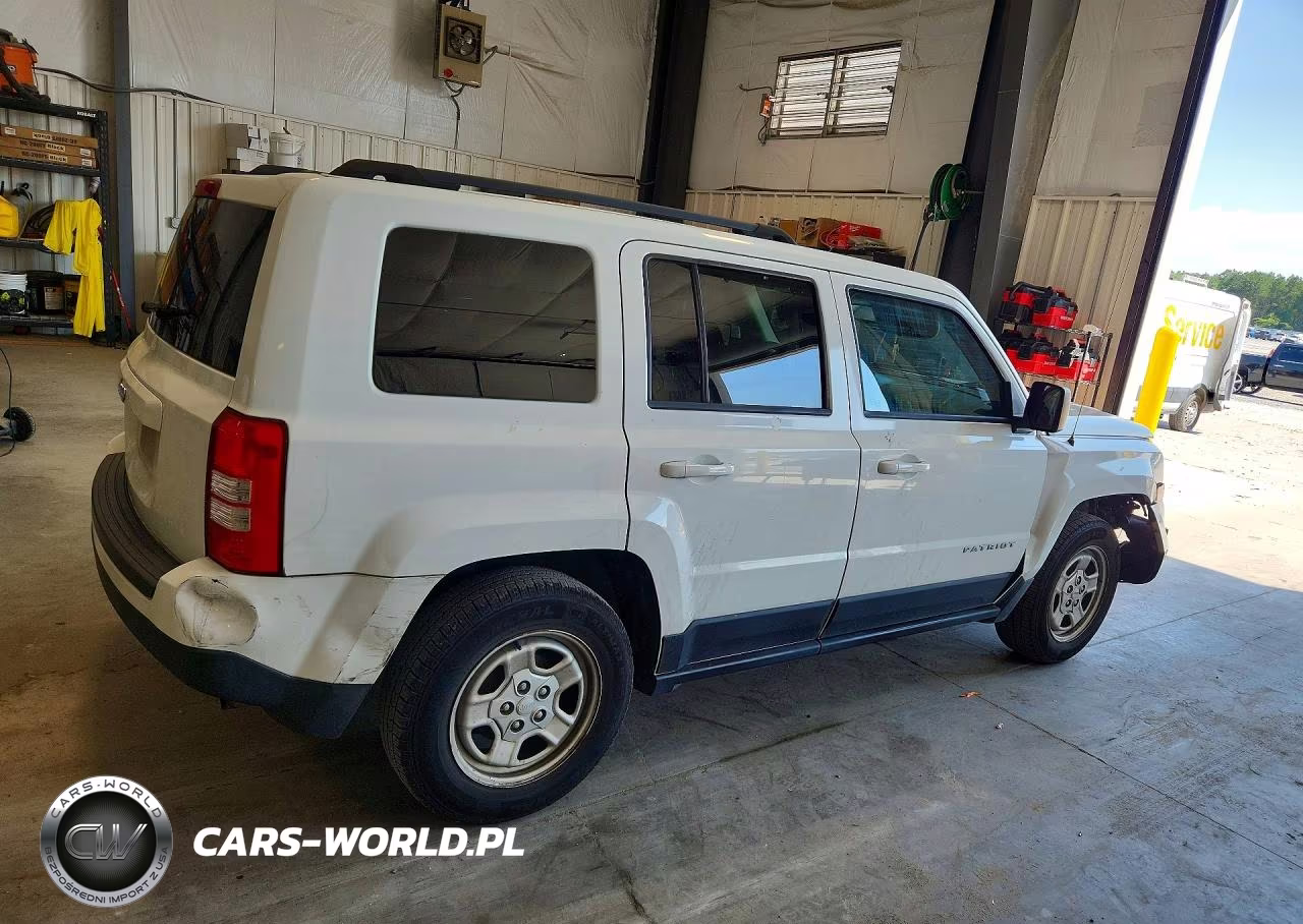 2016 Jeep Patriot Sport VIN:1C4NJPBA2GD743506 - 3