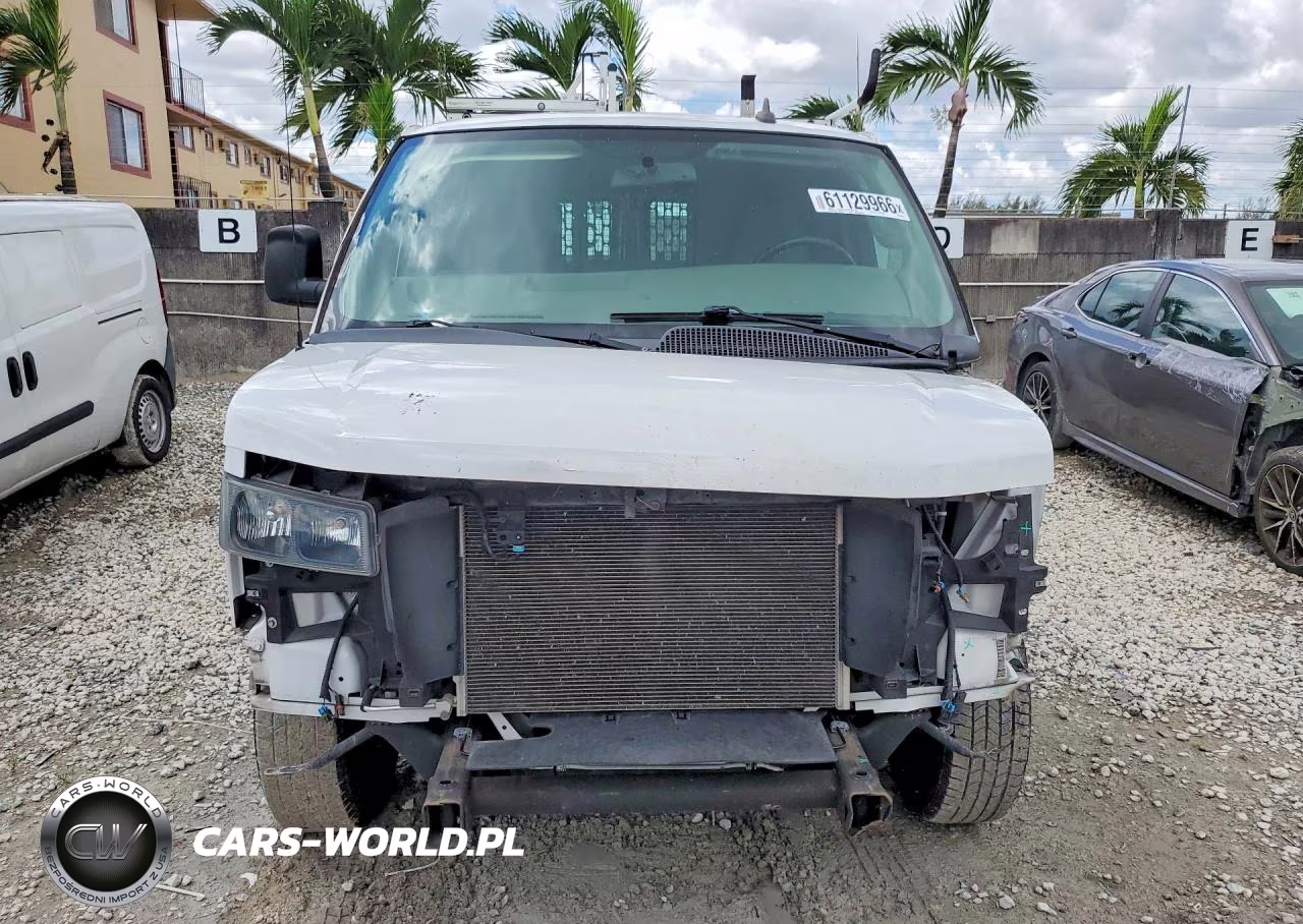 2021 Chevrolet Express G2500 VIN:1GCWGAFP5M1303789 - 5