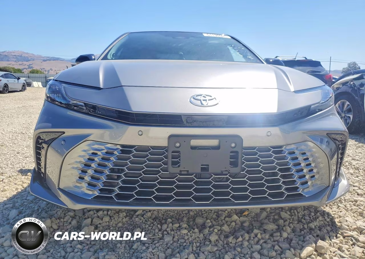 2026 Toyota Camry Xse VIN:4T1DAACKXTU322672 - 5