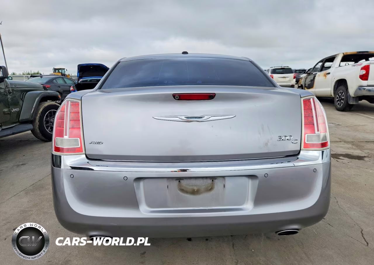 2014 Chrysler 300C VIN:2C3CCAKT6EH273386 - 6