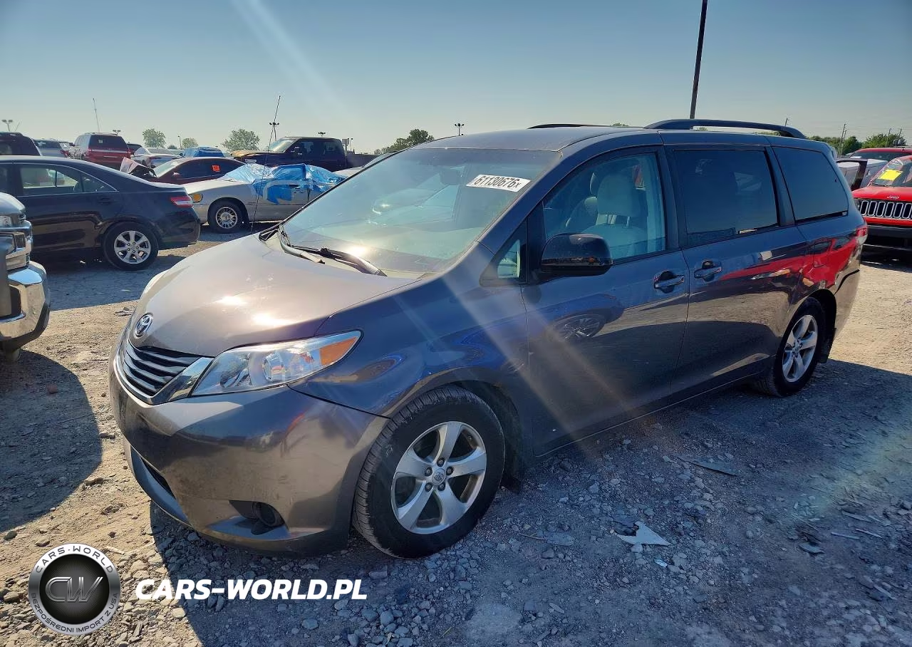 2013 Toyota Sienna Le