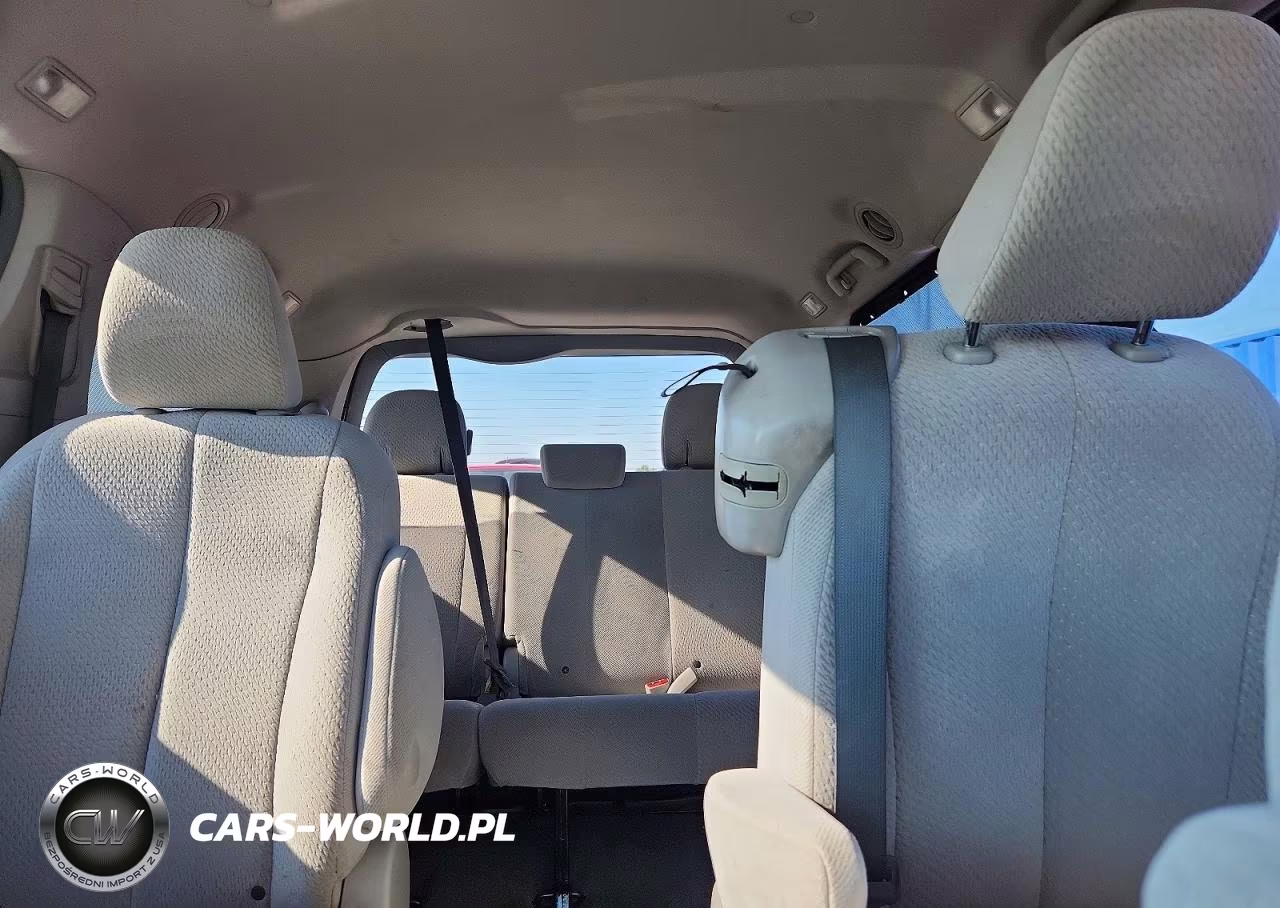 2013 Toyota Sienna Le VIN:5TDKK3DC2DS292682 - 10
