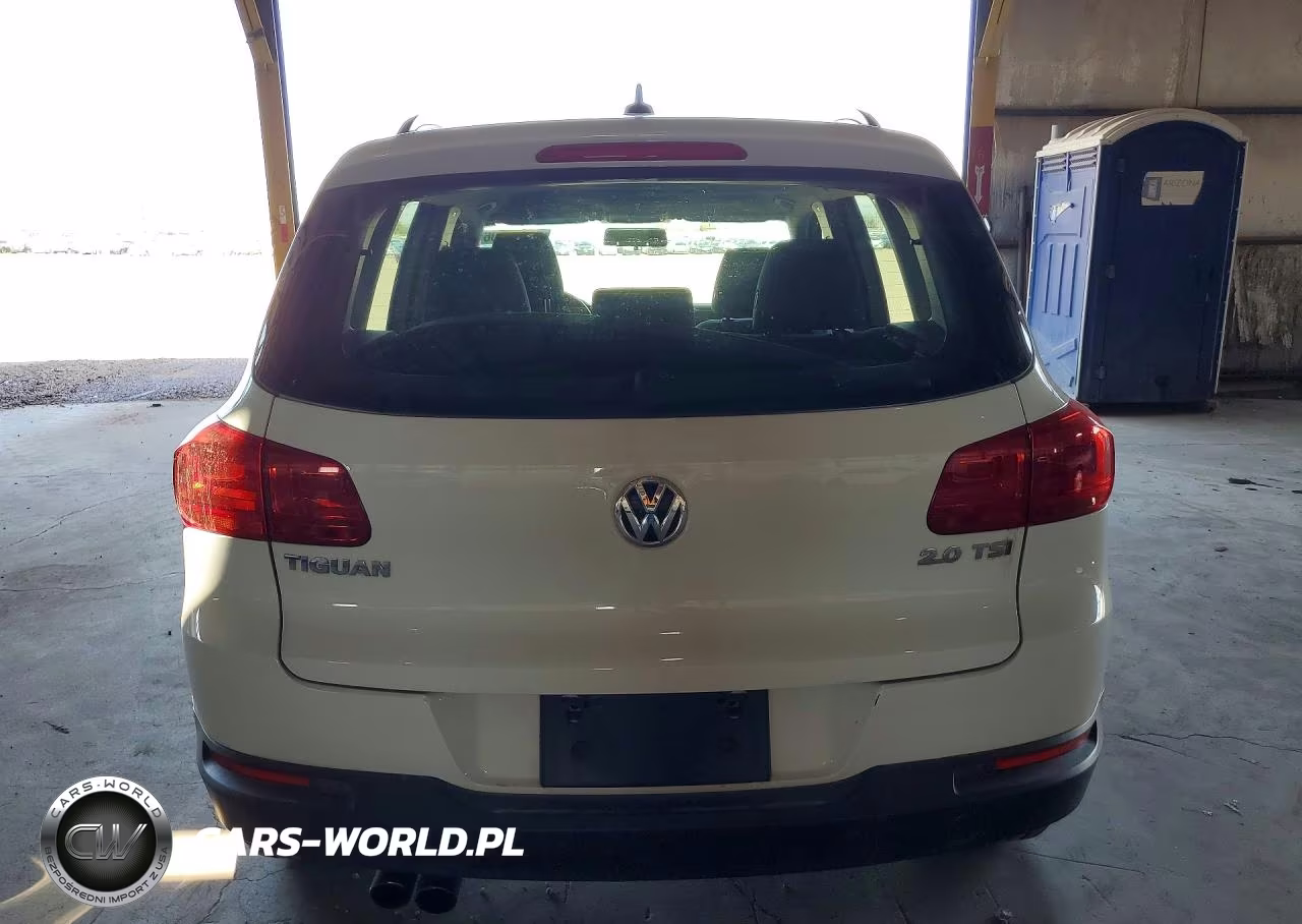 2015 Volkswagen Tiguan S VIN:WVGAV7AX2FW565345 - 6