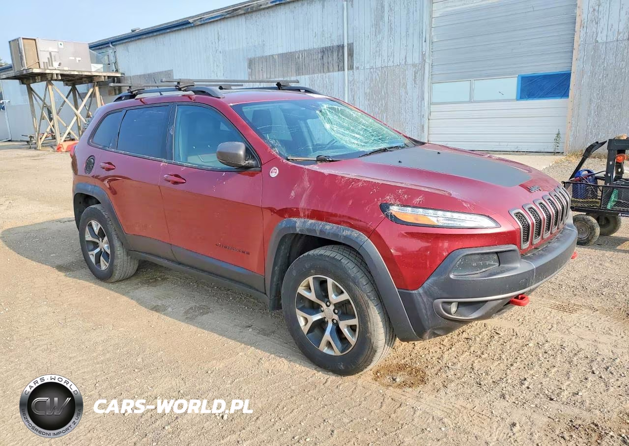 2015 Jeep Cherokee Trailhawk VIN:1C4PJMBS7FW524673 - 4