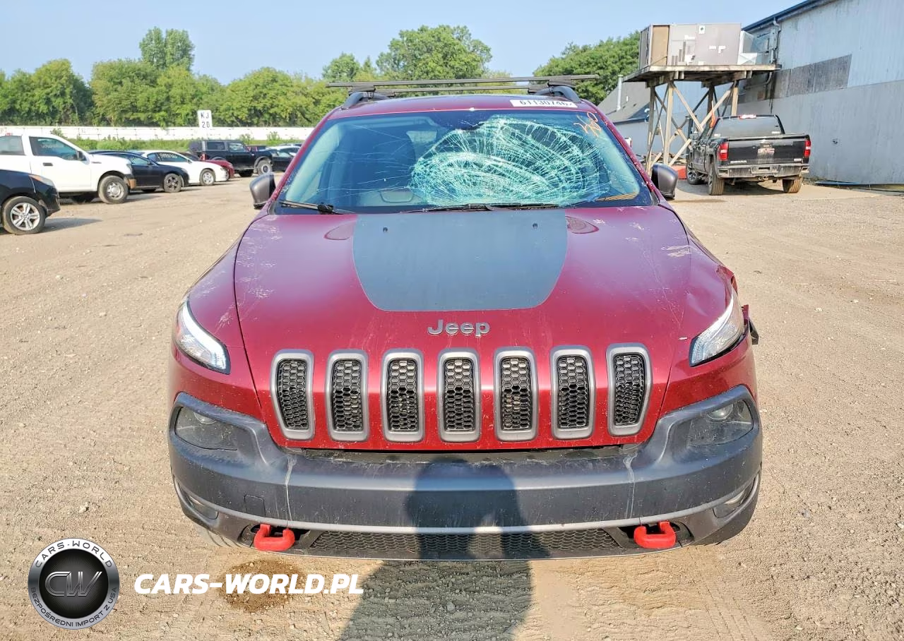2015 Jeep Cherokee Trailhawk VIN:1C4PJMBS7FW524673 - 5