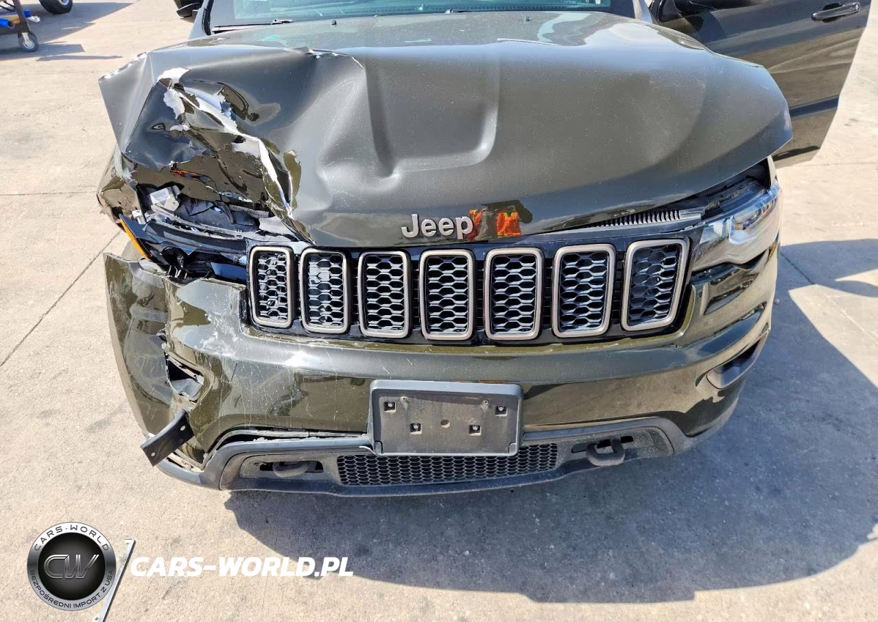 2016 Jeep Grand Cherokee Laredo VIN:1C4RJEAG4GC436646 - 12