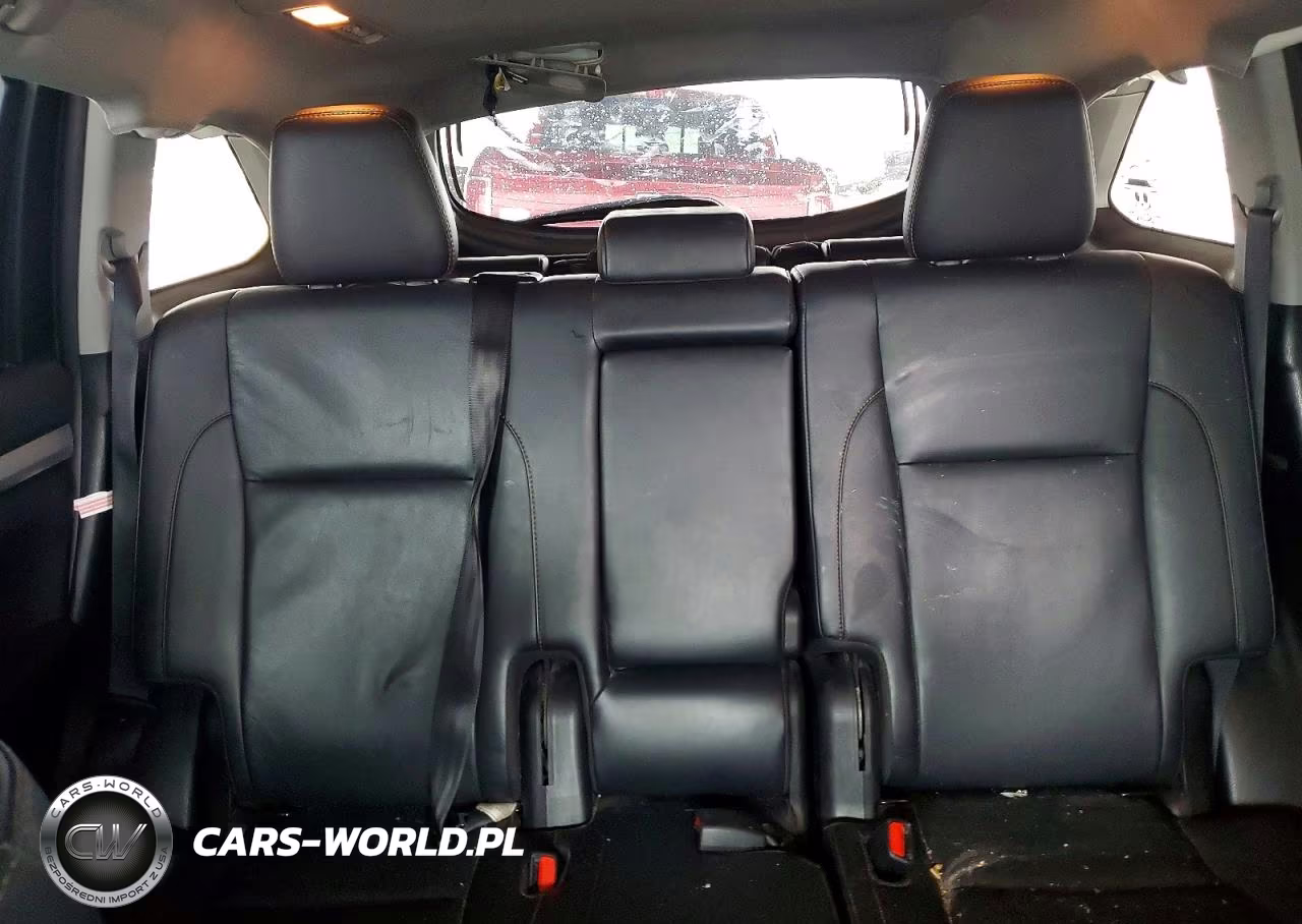 2019 Toyota Highlander Xle VIN:5TDKZRFH1KS569102 - 10