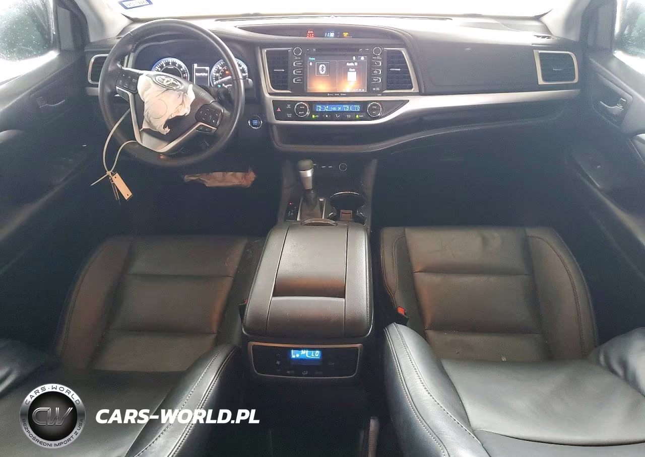 2019 Toyota Highlander Xle VIN:5TDKZRFH1KS569102 - 8