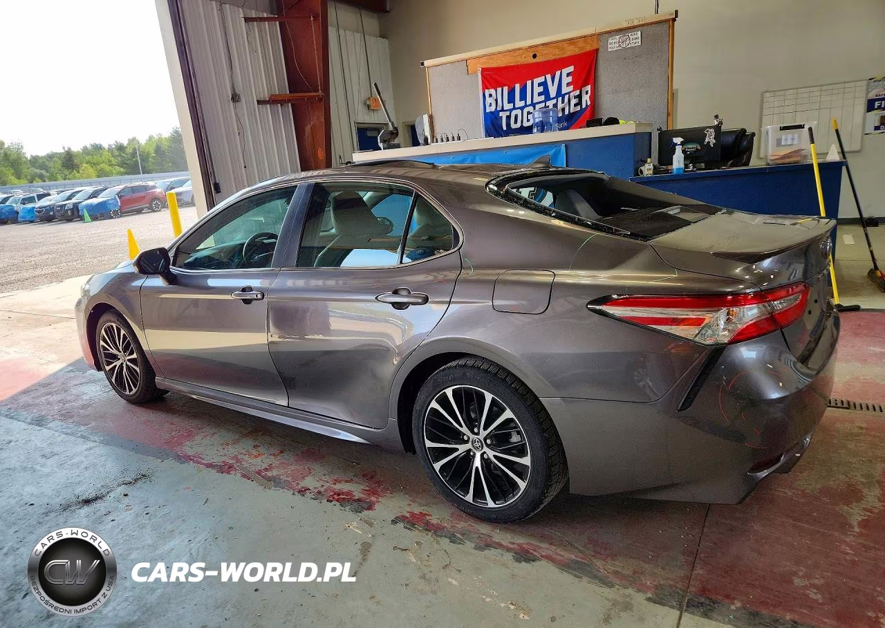 2020 Toyota Camry Se VIN:4T1G11AKXLU917375 - 2
