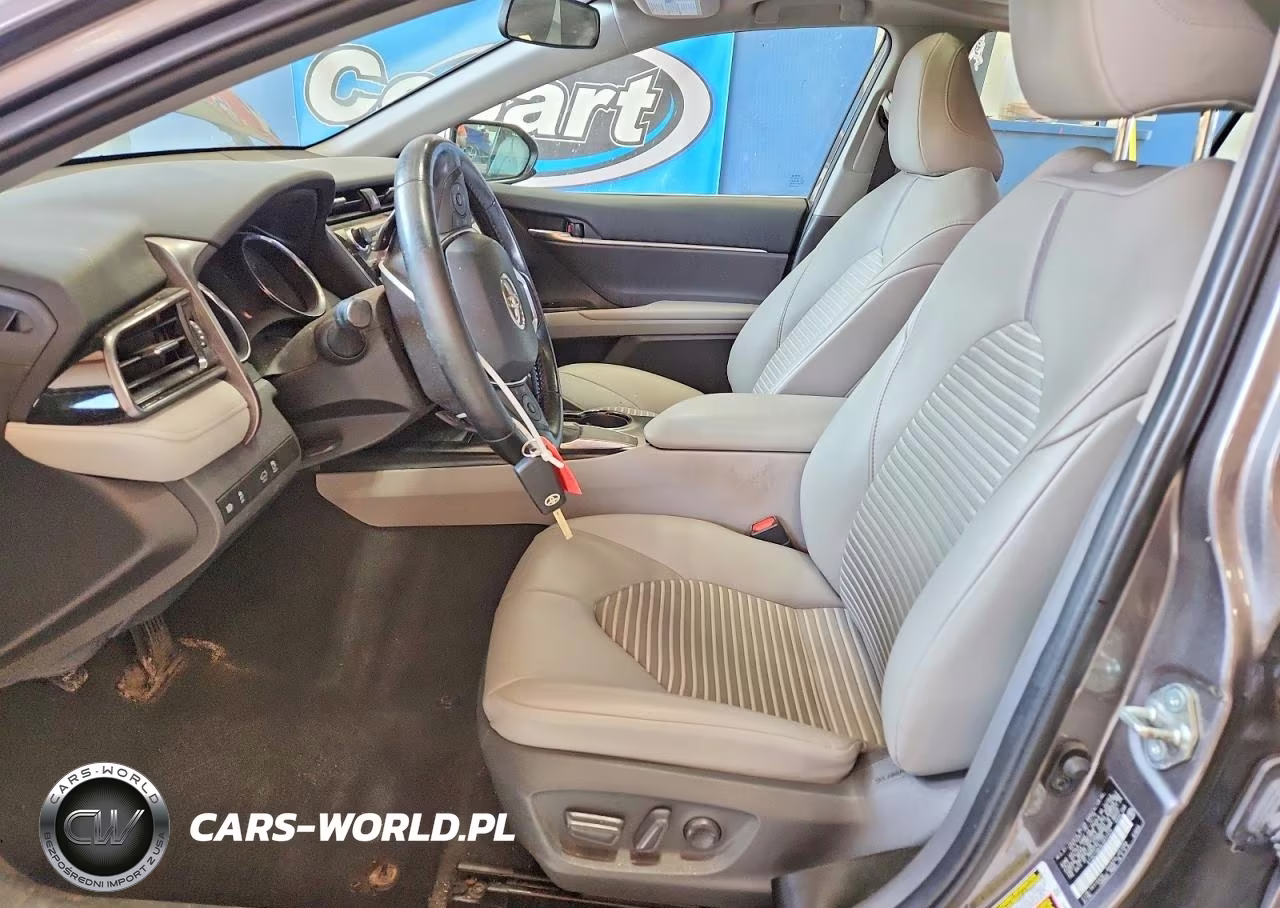 2020 Toyota Camry Se VIN:4T1G11AKXLU917375 - 7