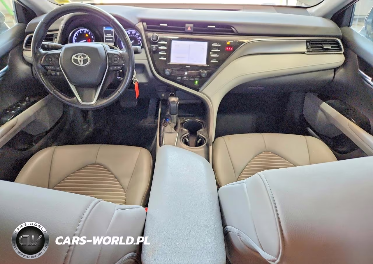 2020 Toyota Camry Se VIN:4T1G11AKXLU917375 - 8
