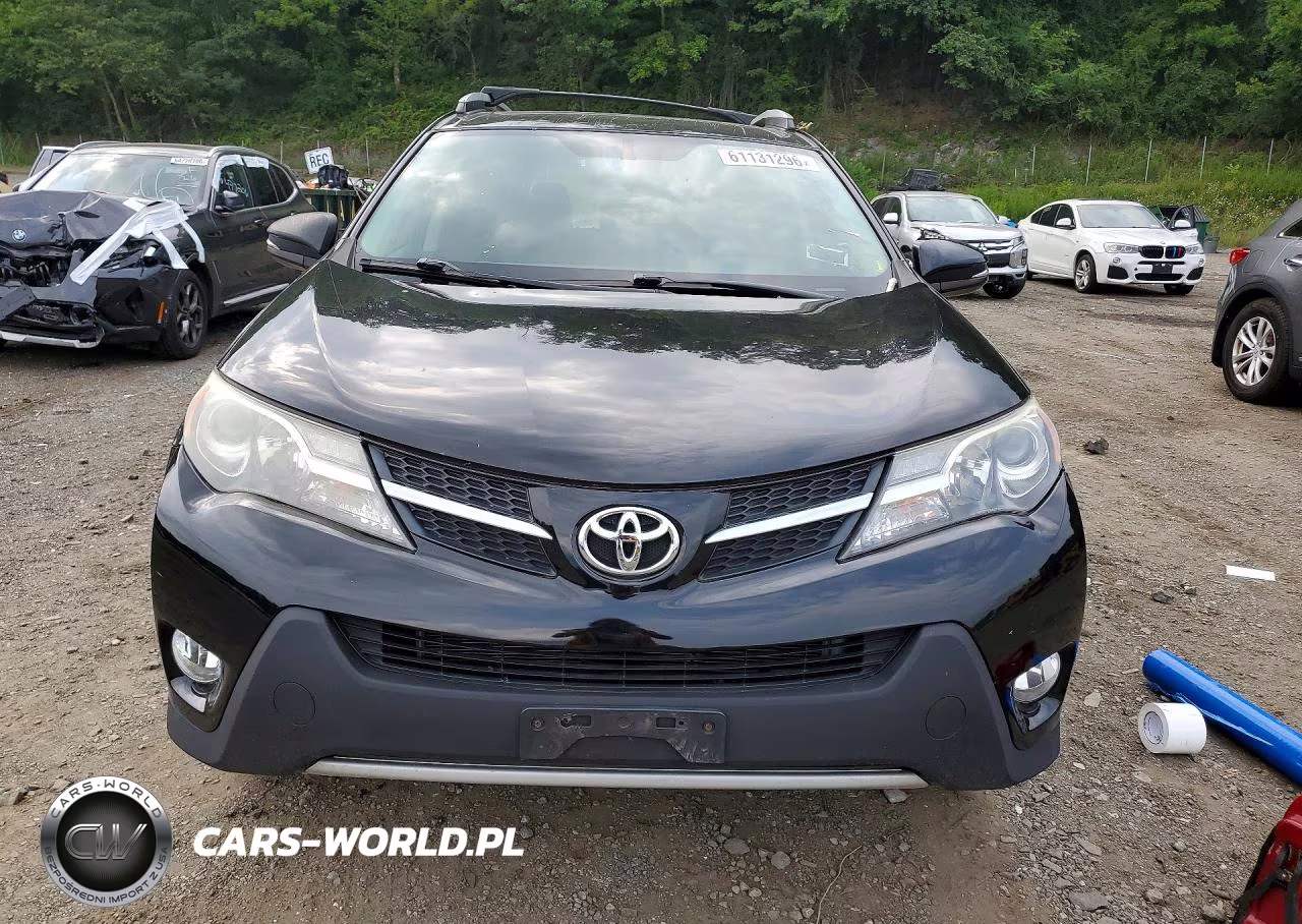 2015 Toyota Rav4 Xle VIN:2T3RFREV6FW230564 - 5