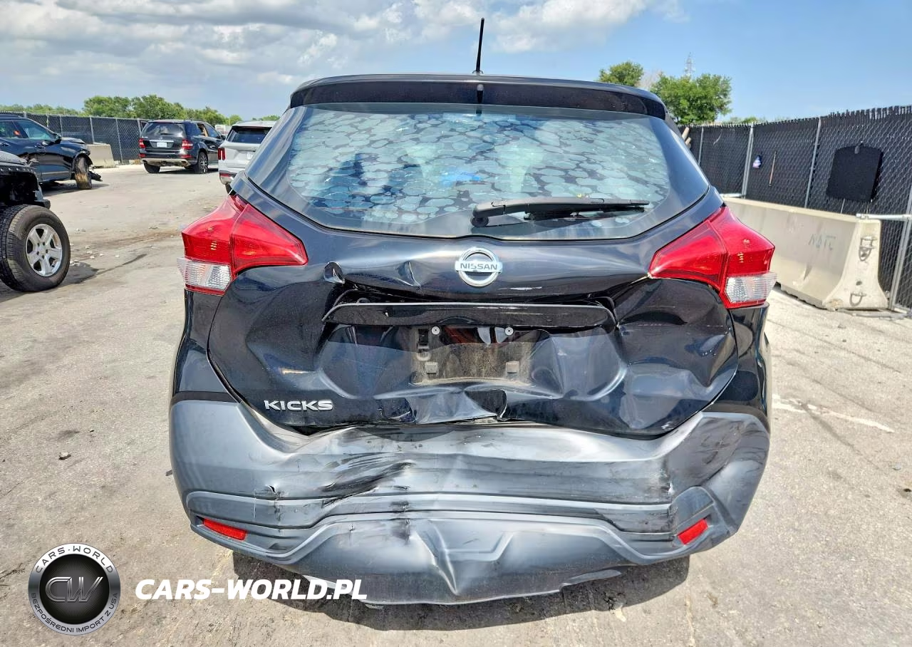 2018 Nissan Kicks S VIN:3N1CP5CU8JL523973 - 6