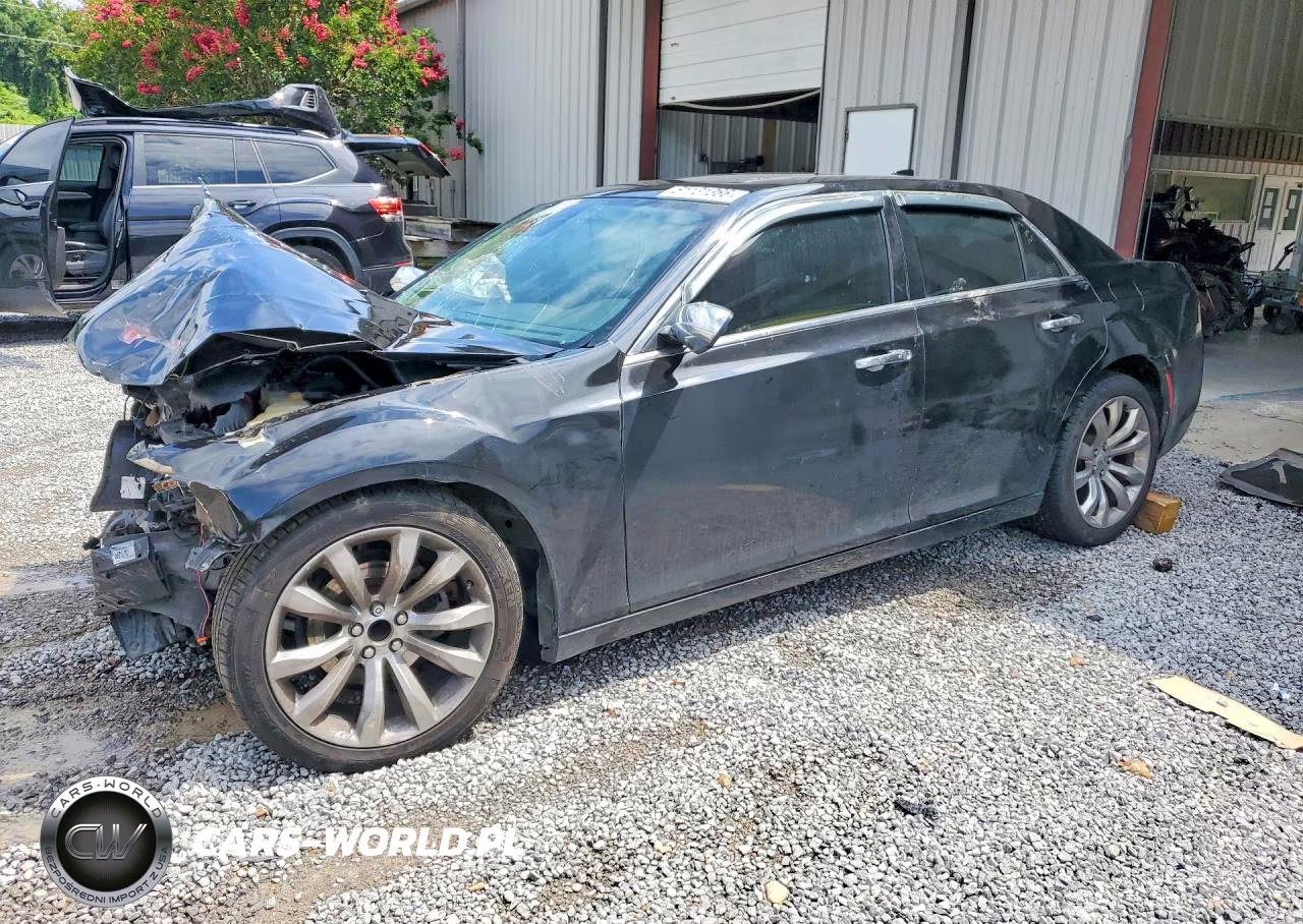 2017 Chrysler 300C – zdjęcie 1 z 13