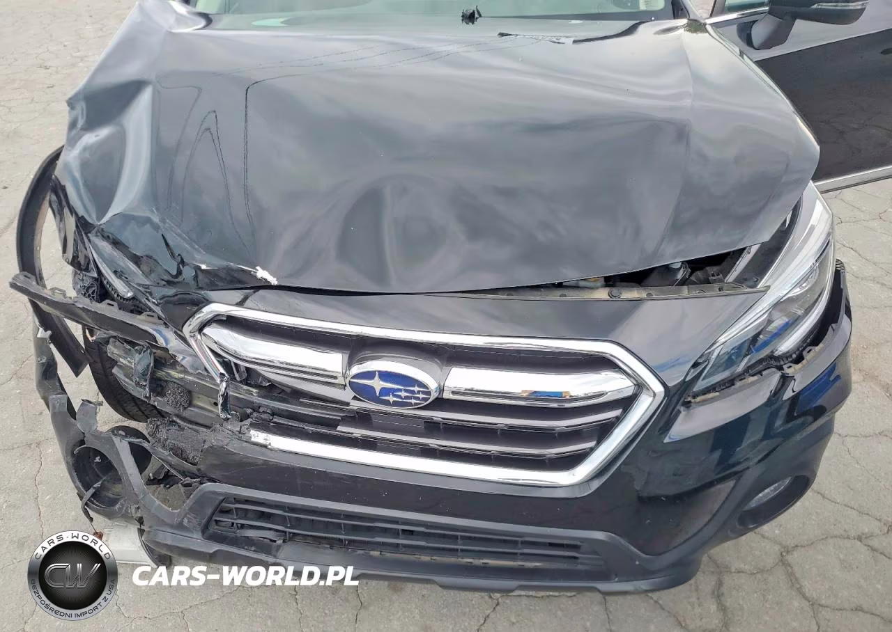 2018 Subaru Outback Touring VIN:4S4BSATC6J3317288 - 11