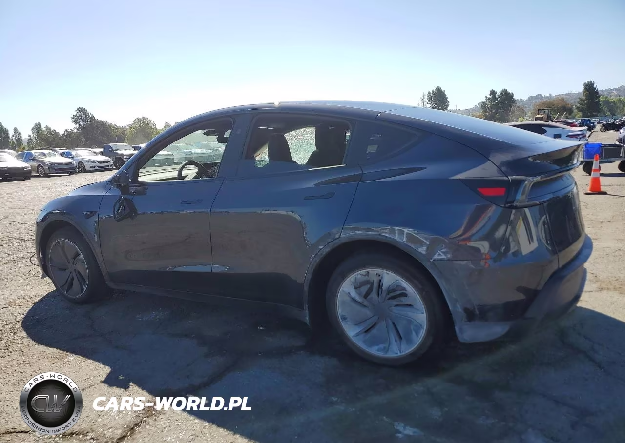 2026 Tesla Model Y VIN:7SAYGDEE2TF640519 - 2