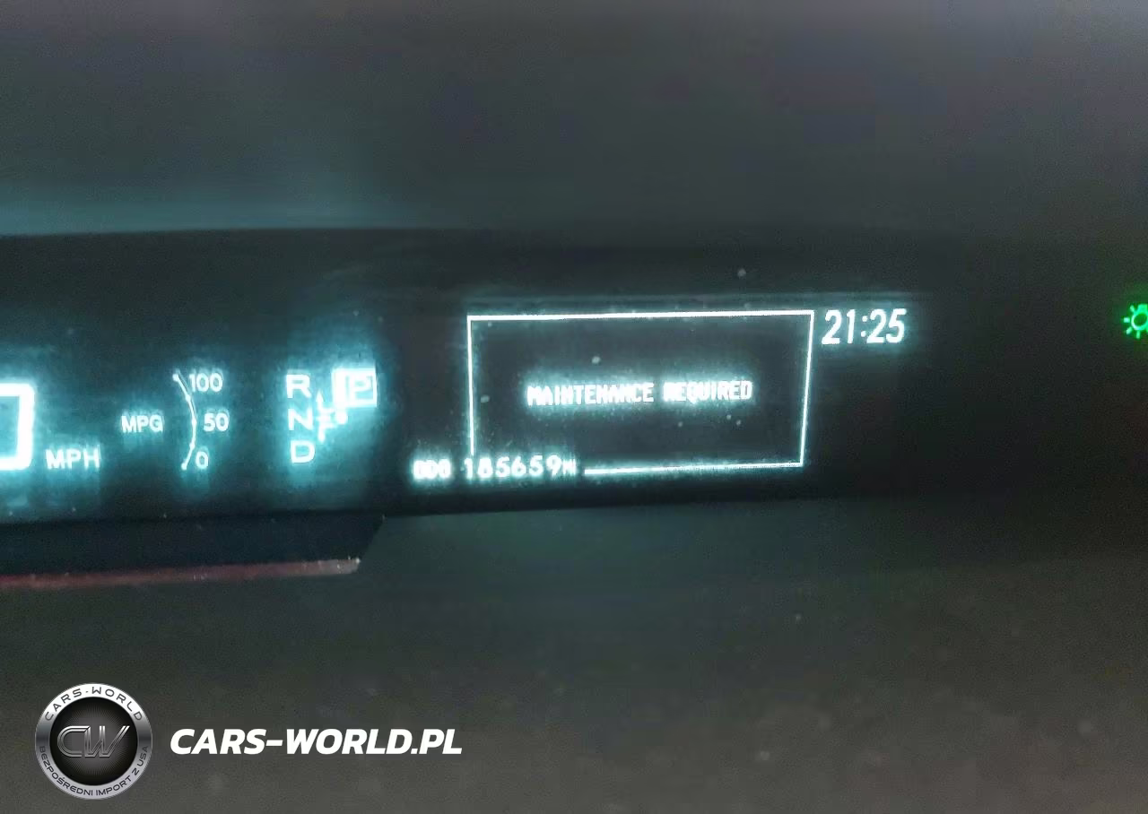 2014 Toyota Prius Two VIN:JTDKN3DU8E0389521 - 9