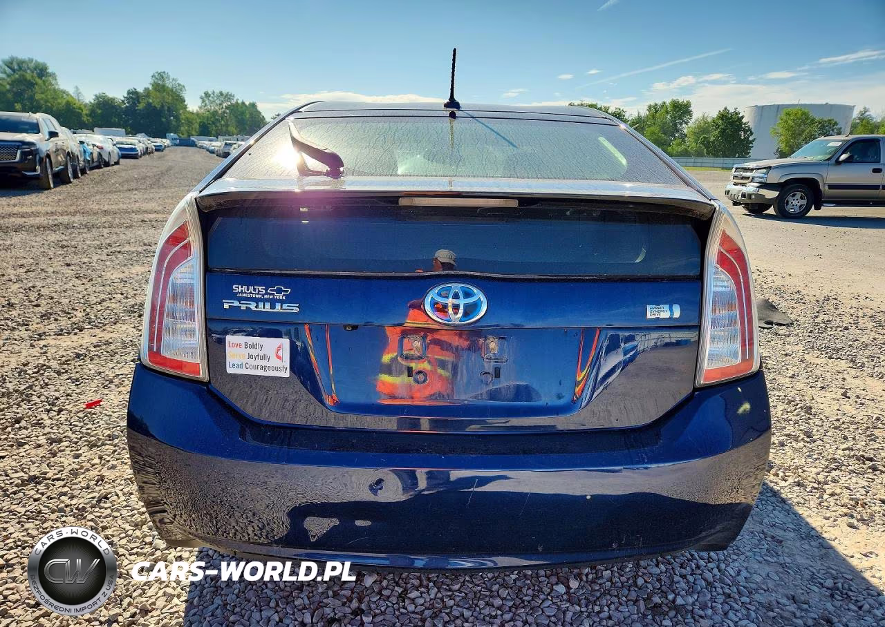 2015 Toyota Prius Four VIN:JTDKN3DU6F0466405 - 6