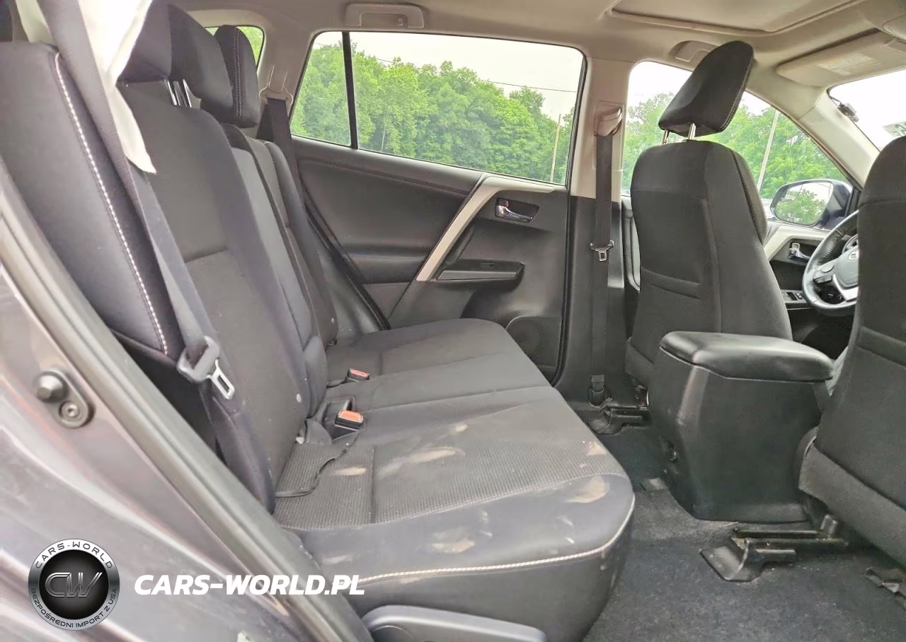 2016 Toyota Rav4 Xle VIN:2T3RFREV2GW462323 - 11