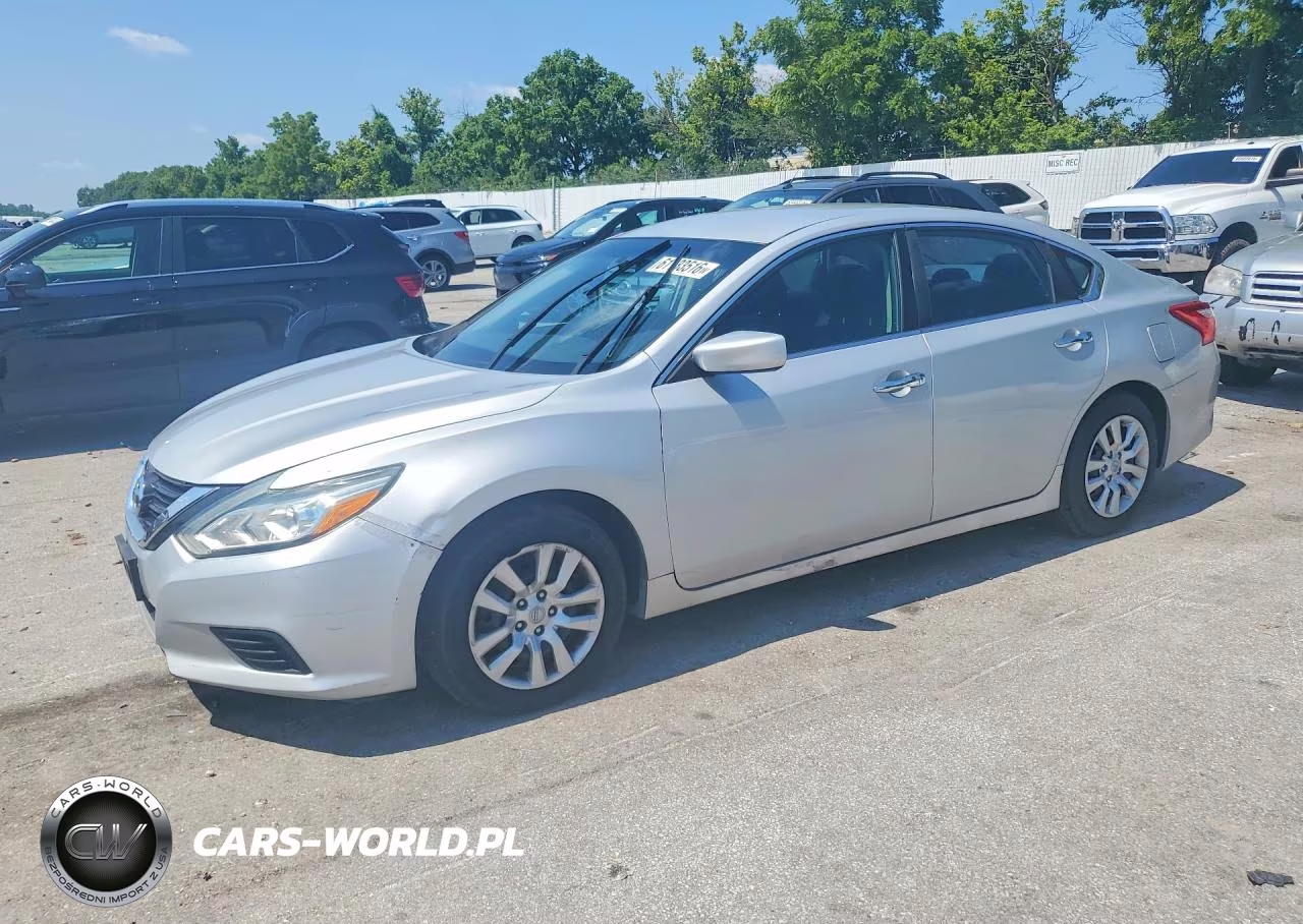 2016 Nissan Altima 2.5 S – zdjęcie 1 z 12
