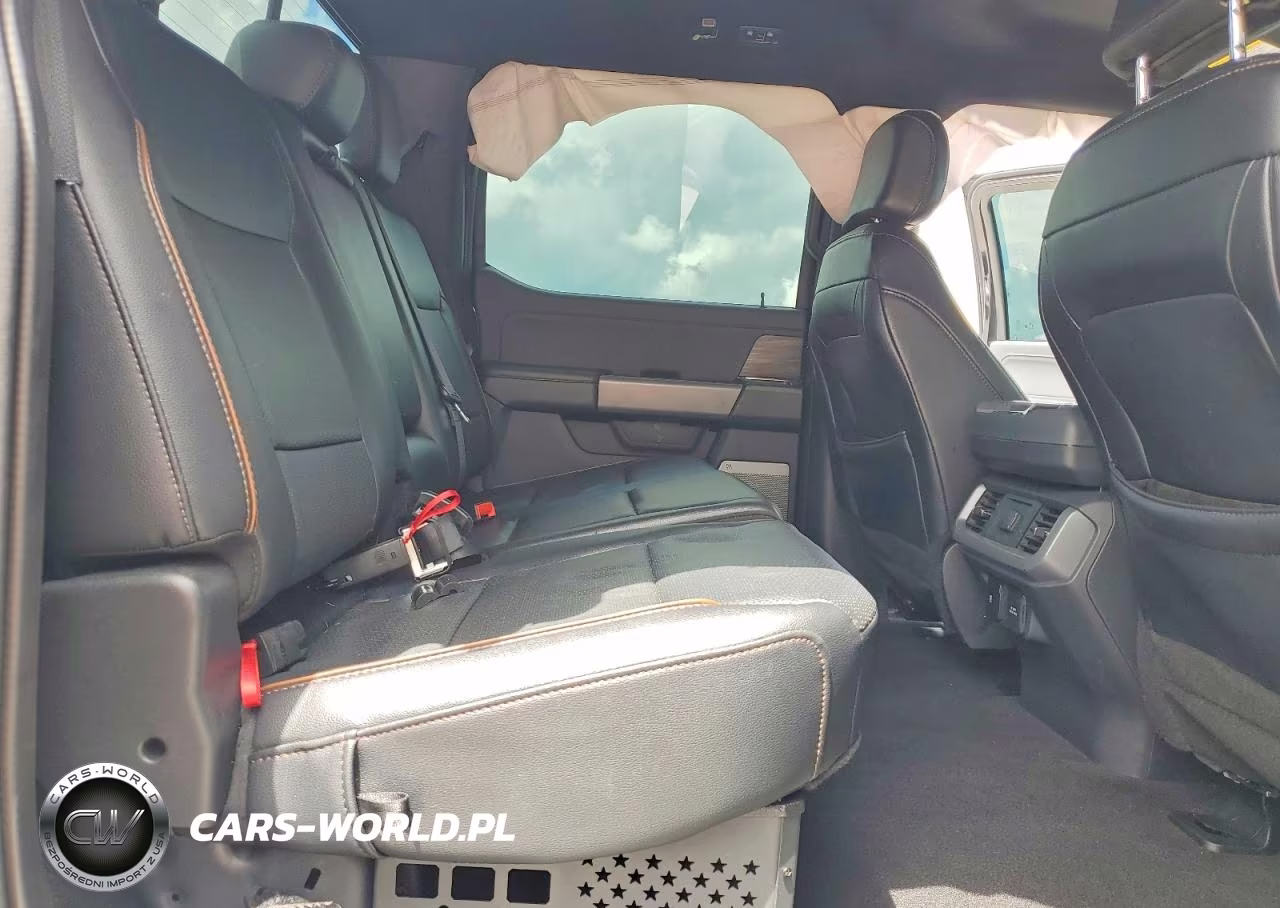 2024 Ford F150 Lariat VIN:1FTFW5L58RKD12081 - 10