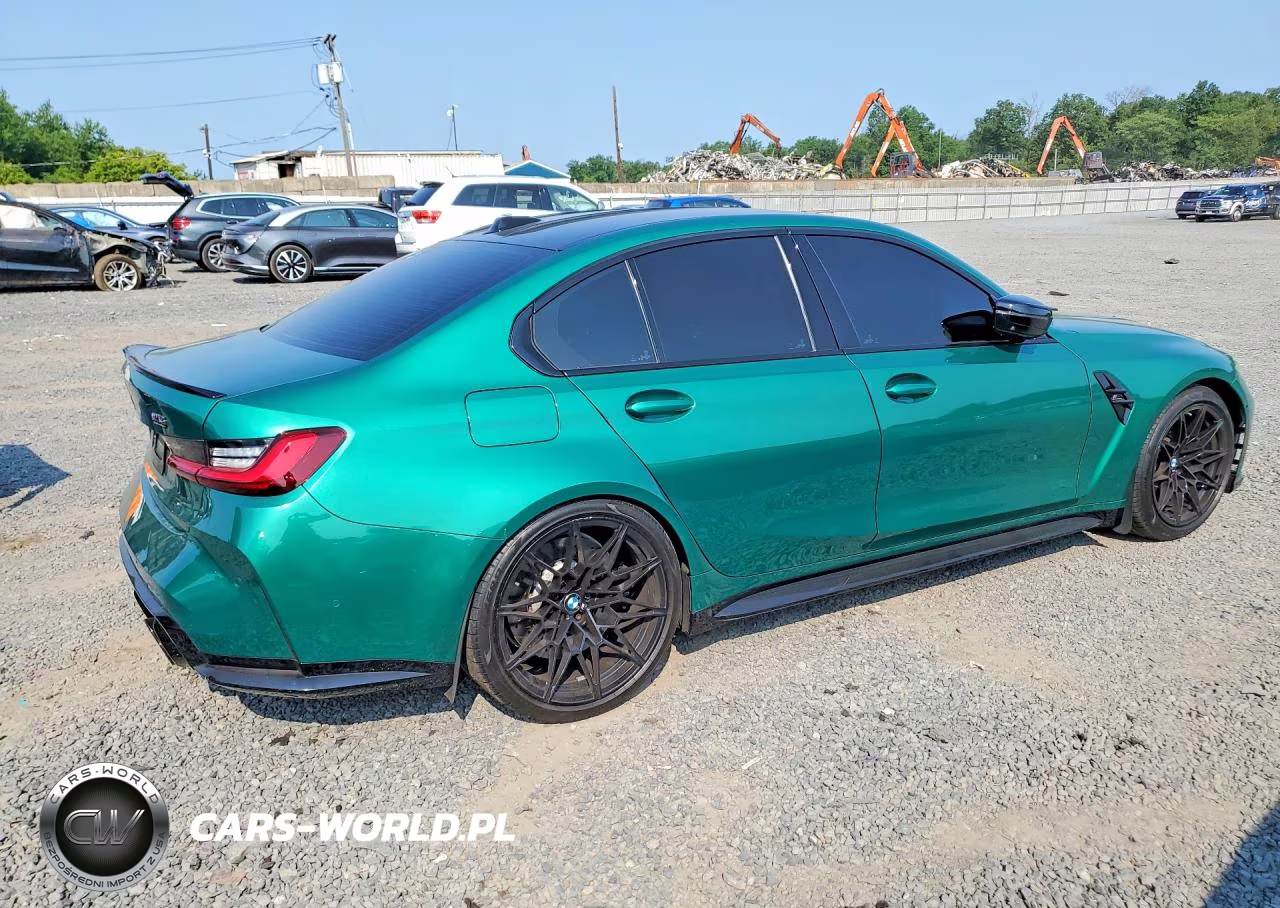 2025 BMW M3 Competition VIN:WBS33HJ03SFT73284 - 3