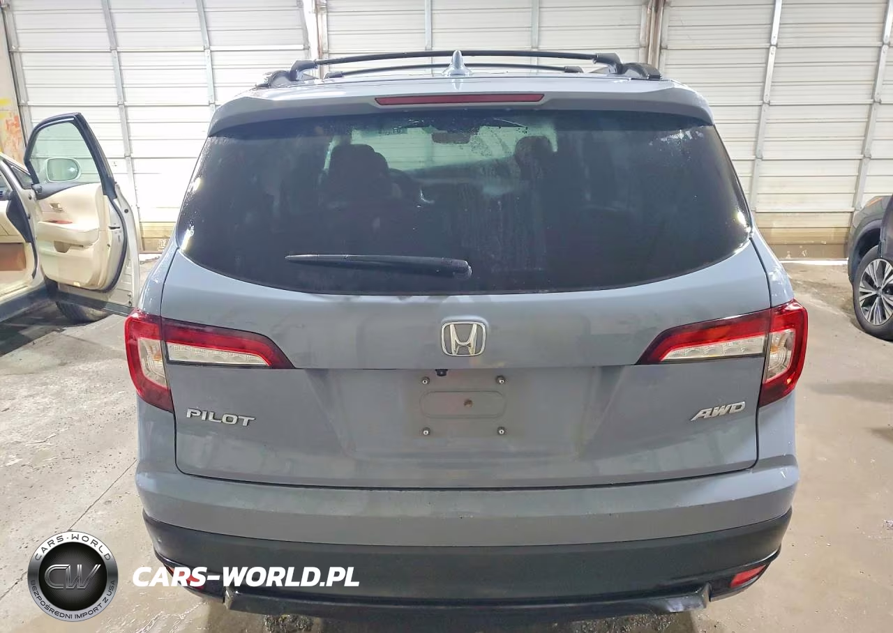 2022 Honda Pilot Black VIN:5FNYF6H77NB061327 - 6