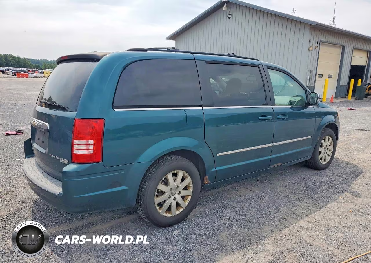 2009 Chrysler Town & Country Touring VIN:2A8HR54169R539582 - 3
