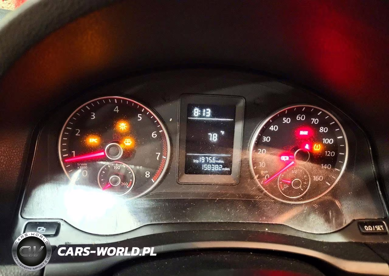 2010 Volkswagen Jetta Limited VIN:3VWAX7AJ1AM150968 - 9