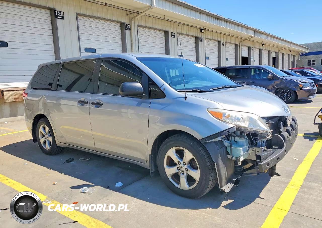 2014 Toyota Sienna L 7-Passenger VIN:5TDZK3DC2ES502620 - 4