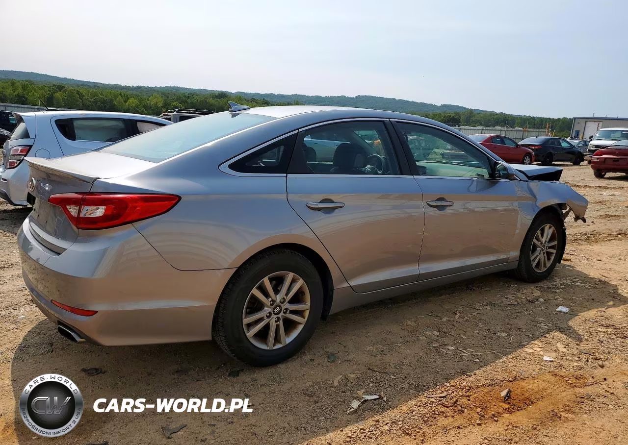 2015 Hyundai Sonata Se VIN:5NPE24AF4FH201664 - 3