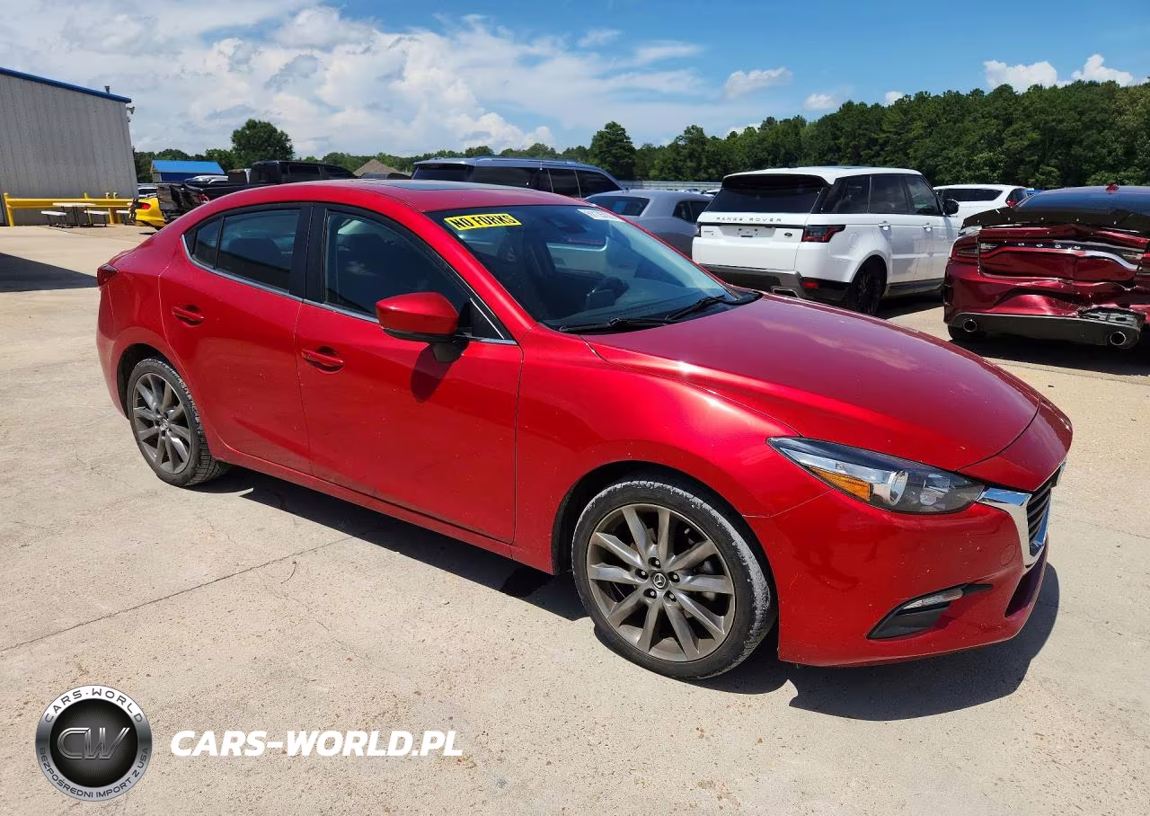 2018 Mazda 3 Touring VIN:3MZBN1V33JM255126 - 4