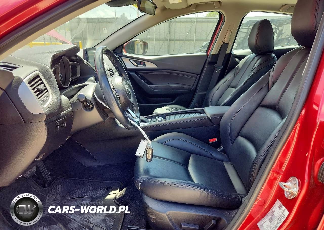 2018 Mazda 3 Touring VIN:3MZBN1V33JM255126 - 7