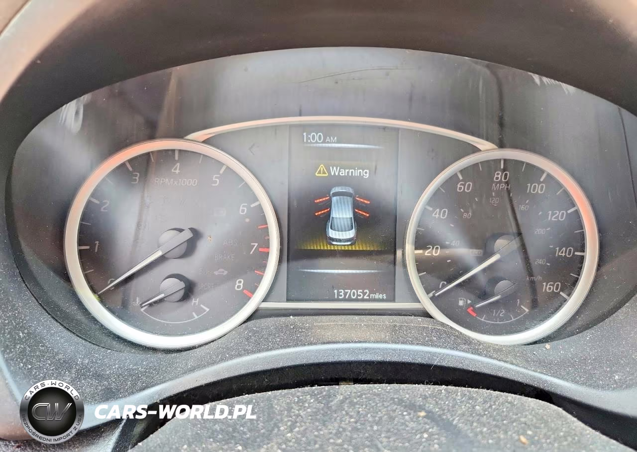 2018 Nissan Sentra S VIN:3N1AB7AP7JY318582 - 9