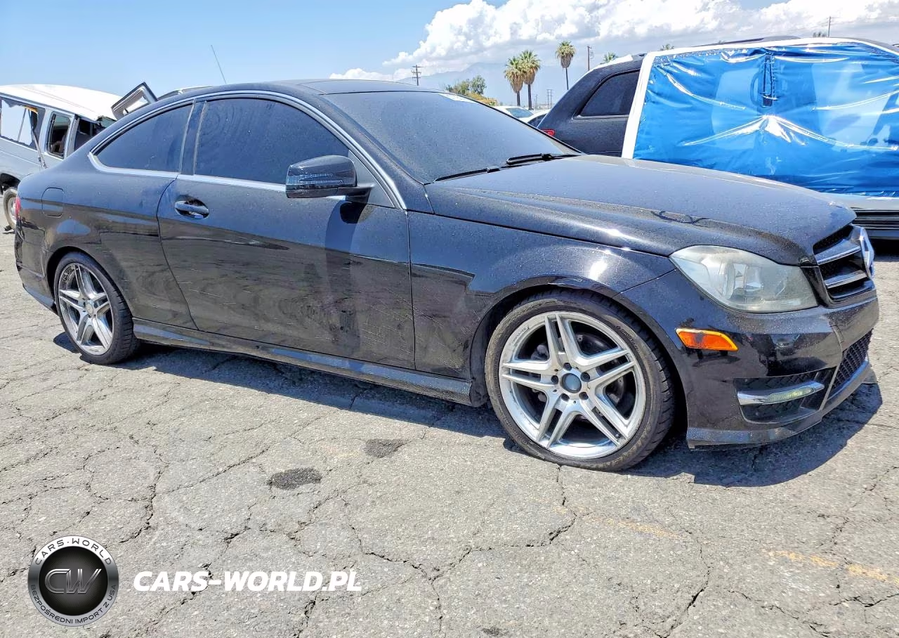 2015 Mercedes-Benz C 250 VIN:WDDGJ4HB7FG385734 - 4