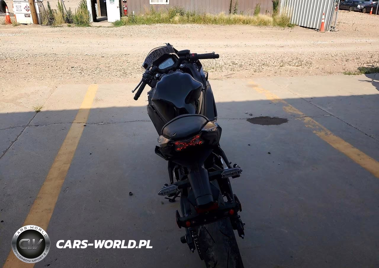 2025 Kawasaki Ex650 R VIN:ML5EXER15SDAG5067 - 4