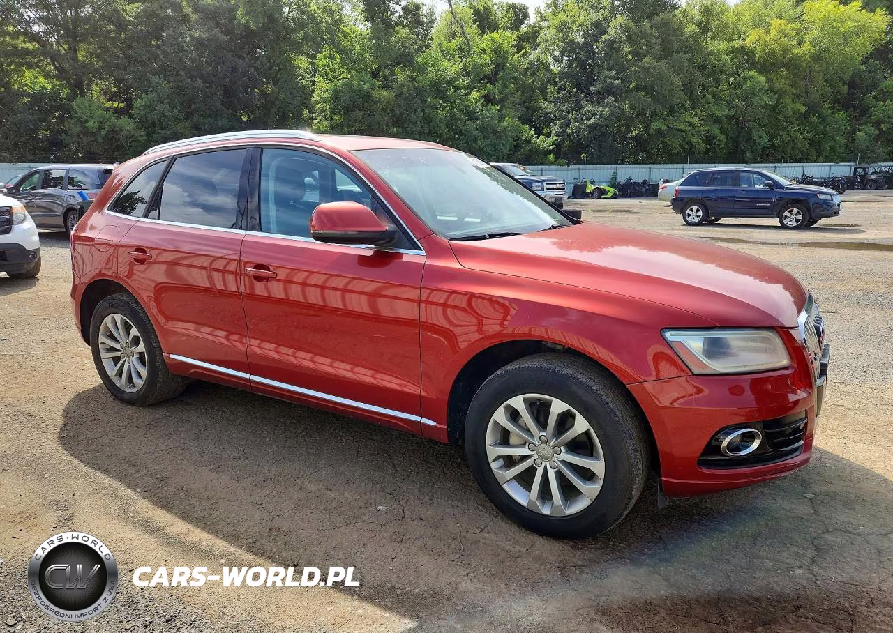 2014 Audi Q5 Premium Plus VIN:WA1LFAFP7EA007898 - 4
