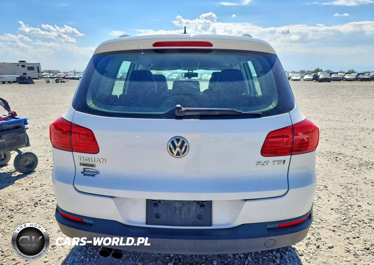 2016 Volkswagen Tiguan S VIN:WVGBV7AX3GW559561 - 6