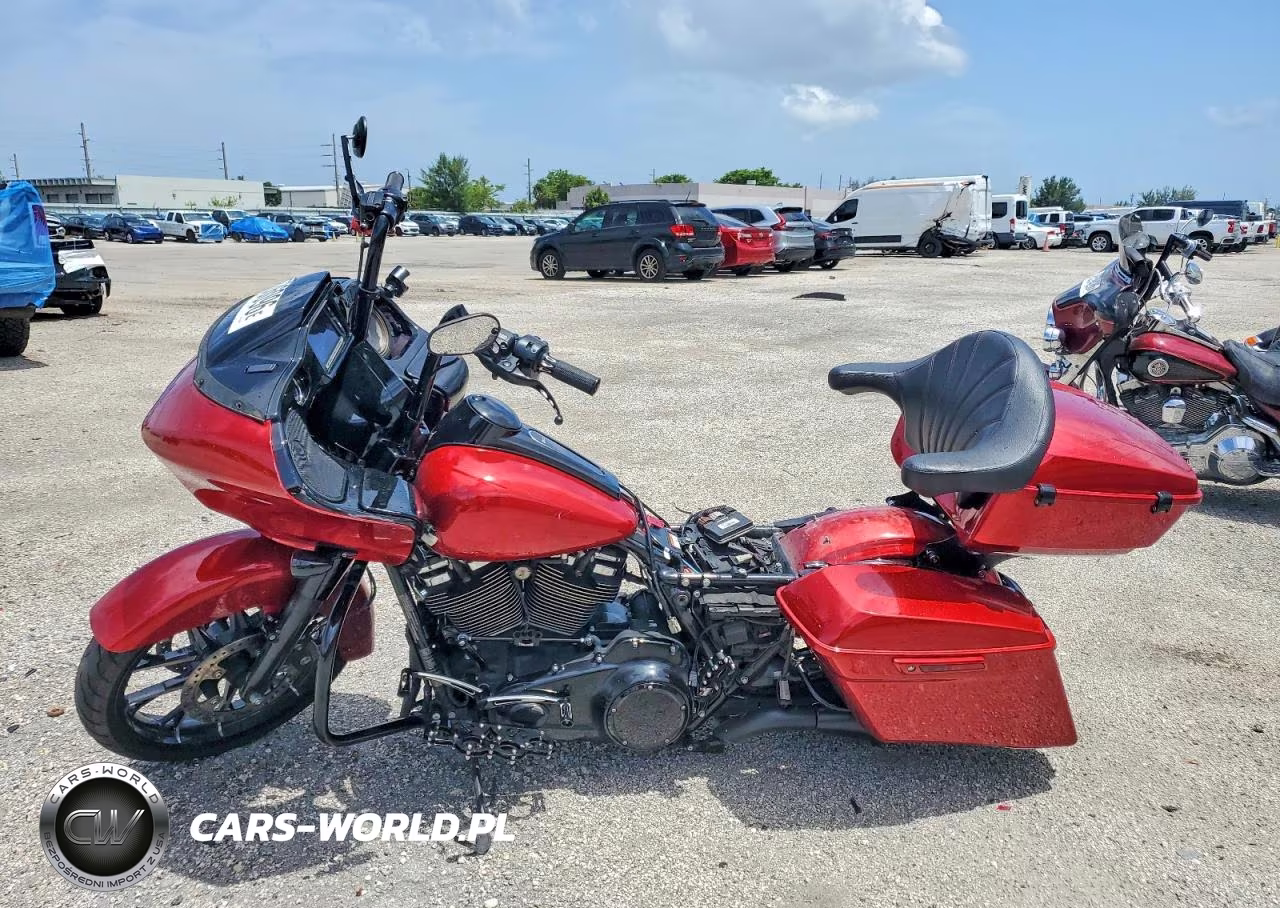 2018 Harley-Davidson Fltrxs Road Glide Special VIN:1HD1KTC13JB603985 - 3