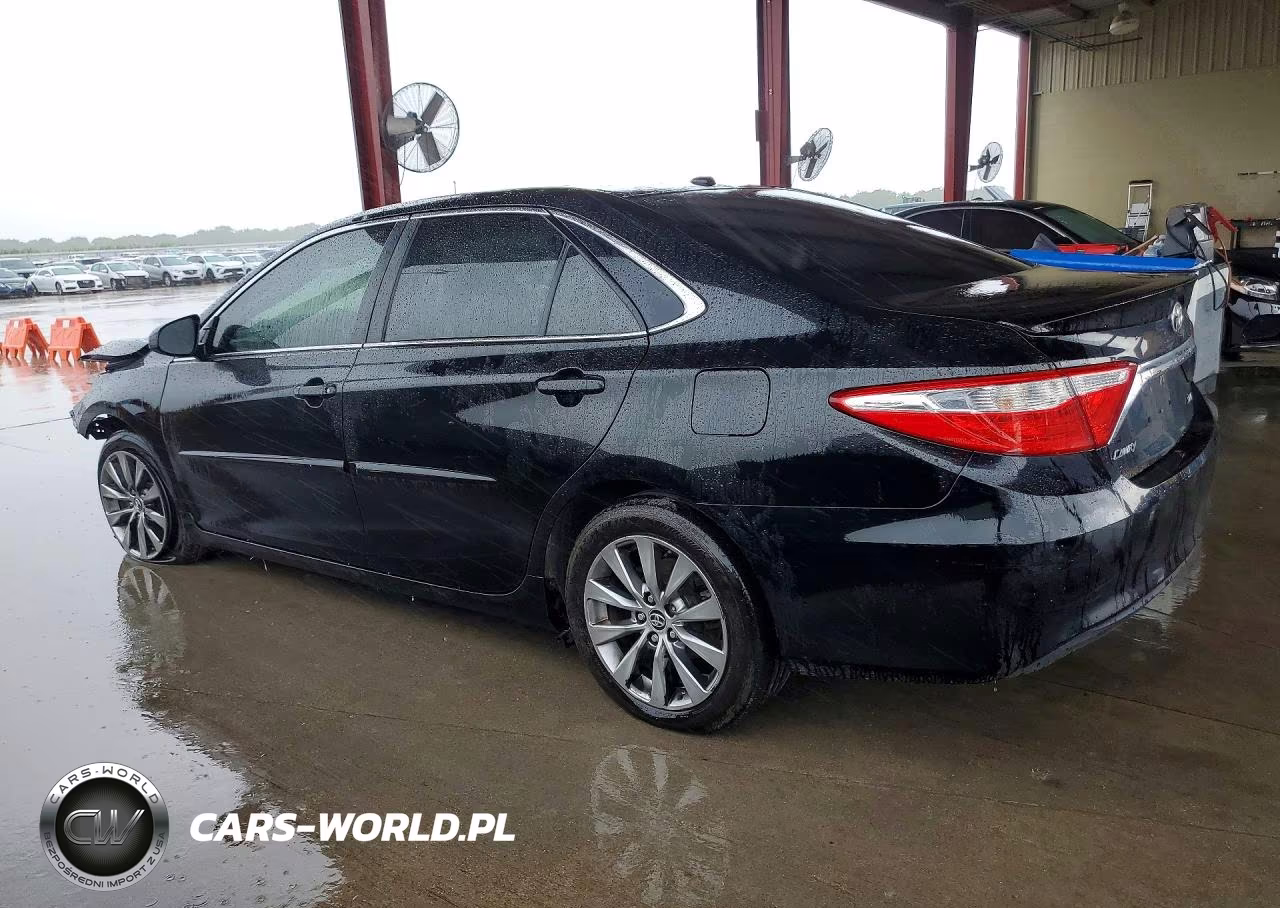 2015 Toyota Camry Xle VIN:4T1BF1FK8FU915083 - 2