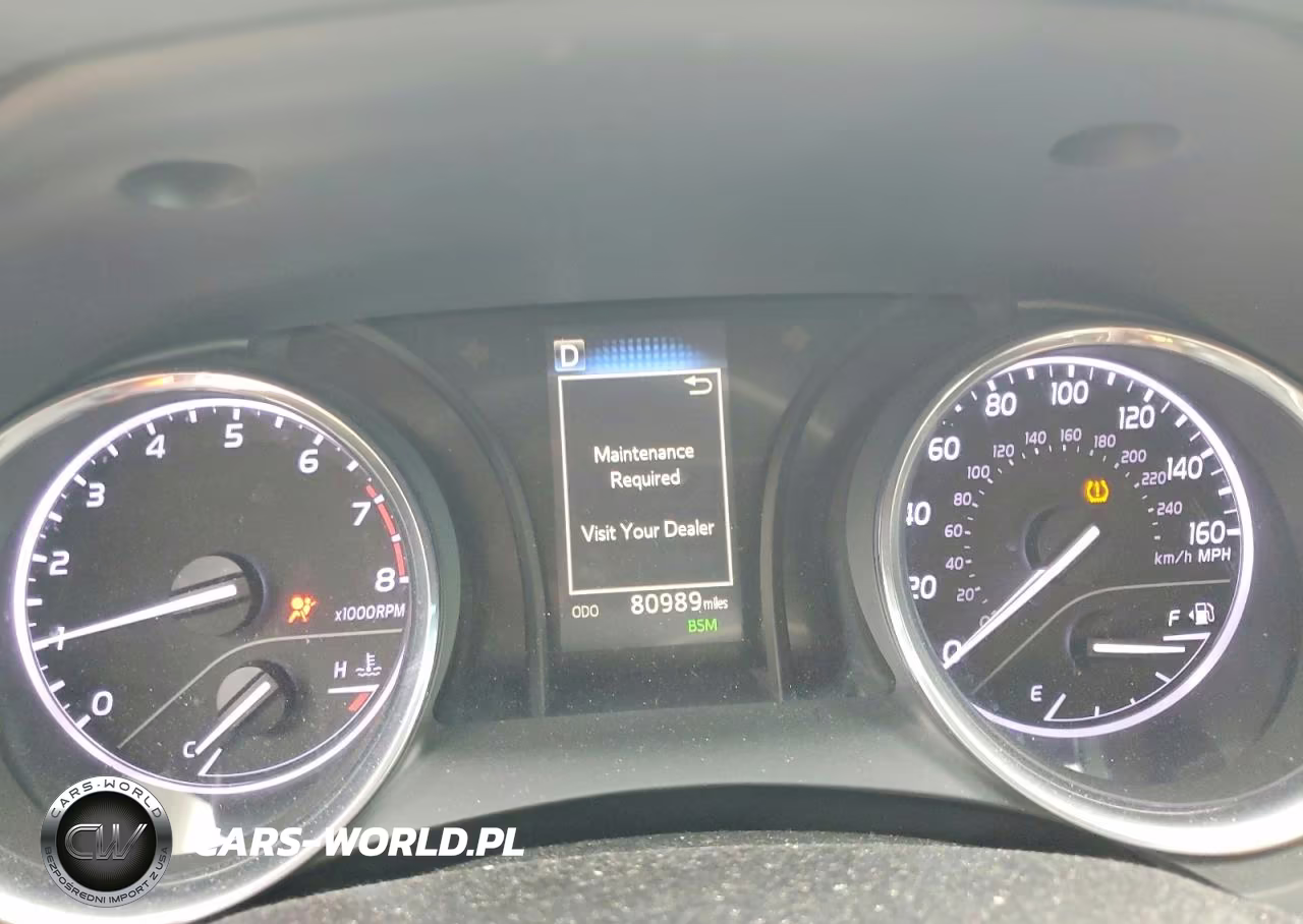 2018 Toyota Camry Se VIN:4T1B11HK3JU157173 - 9