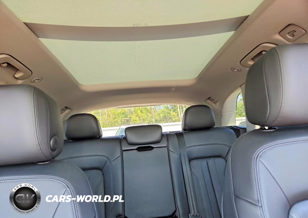 2018 Audi Q5 Premium Plus VIN:WA1BNAFY8J2229491 - 10