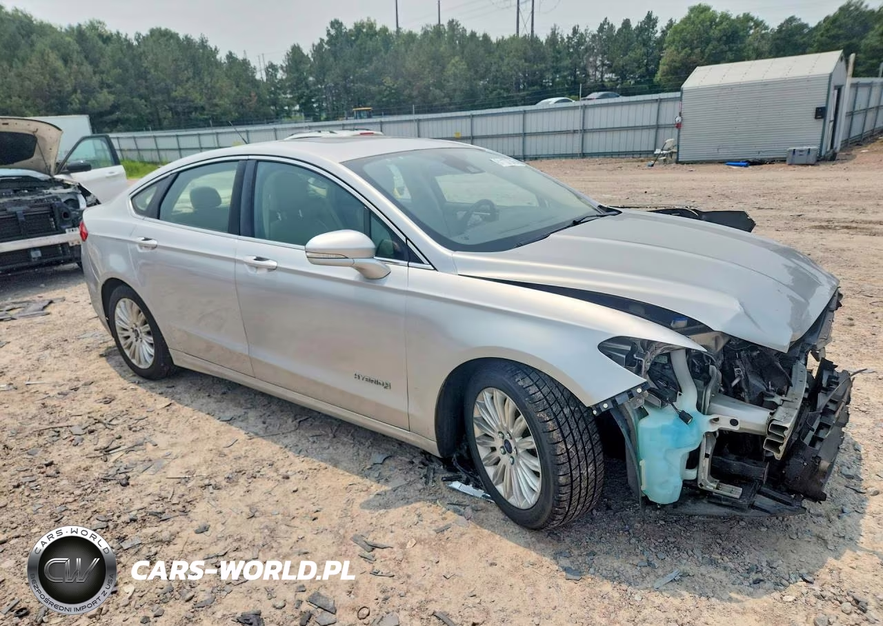 2016 Ford Fusion Se Hybrid VIN:3FA6P0LU0GR311965 - 4