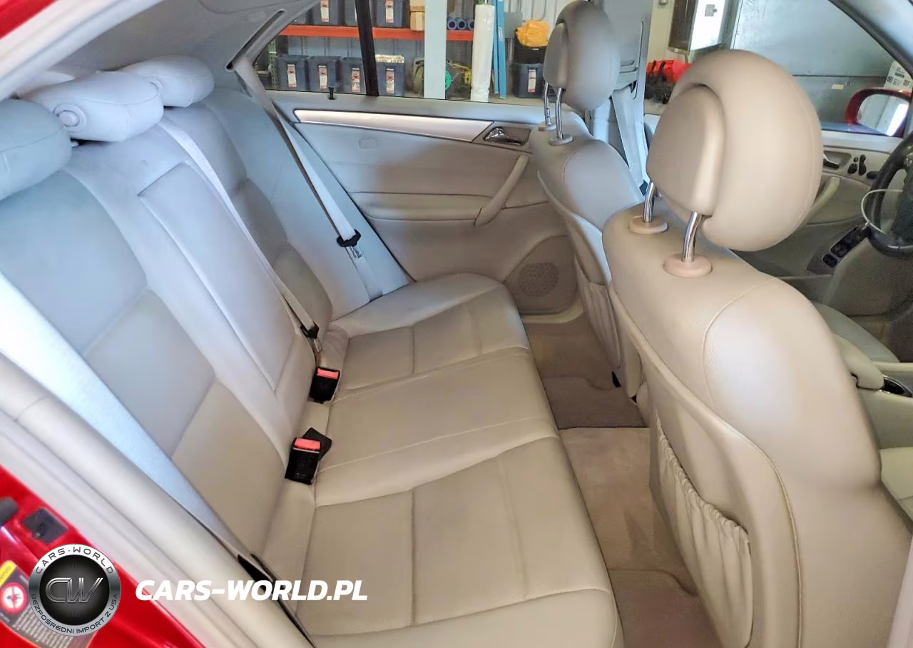 2005 Mercedes-Benz C 230K Sport Sedan VIN:WDBRF40JX5F716543 - 10