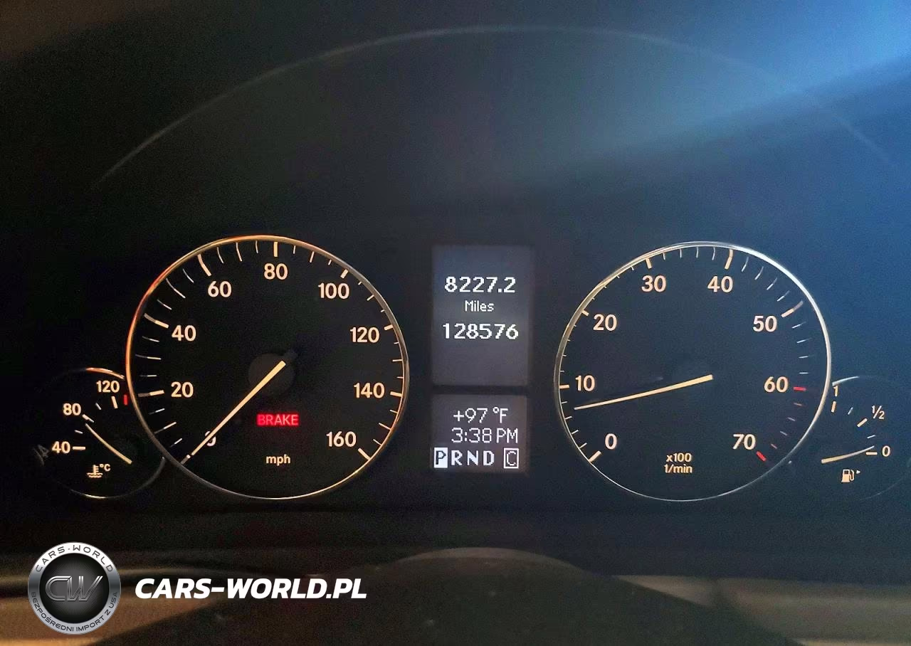 2005 Mercedes-Benz C 230K Sport Sedan VIN:WDBRF40JX5F716543 - 9
