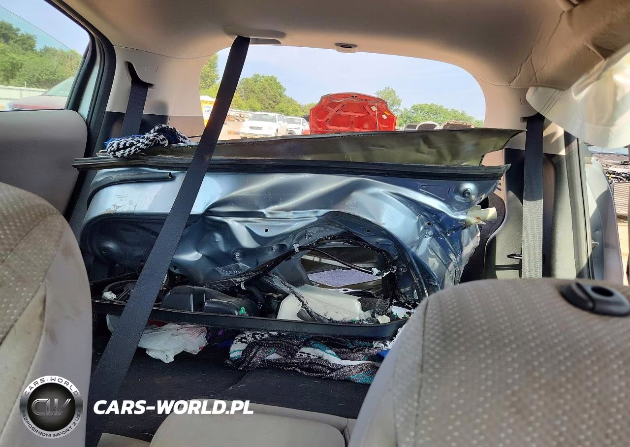 2018 Honda Hr-V Lx VIN:3CZRU6H39JG703147 - 10