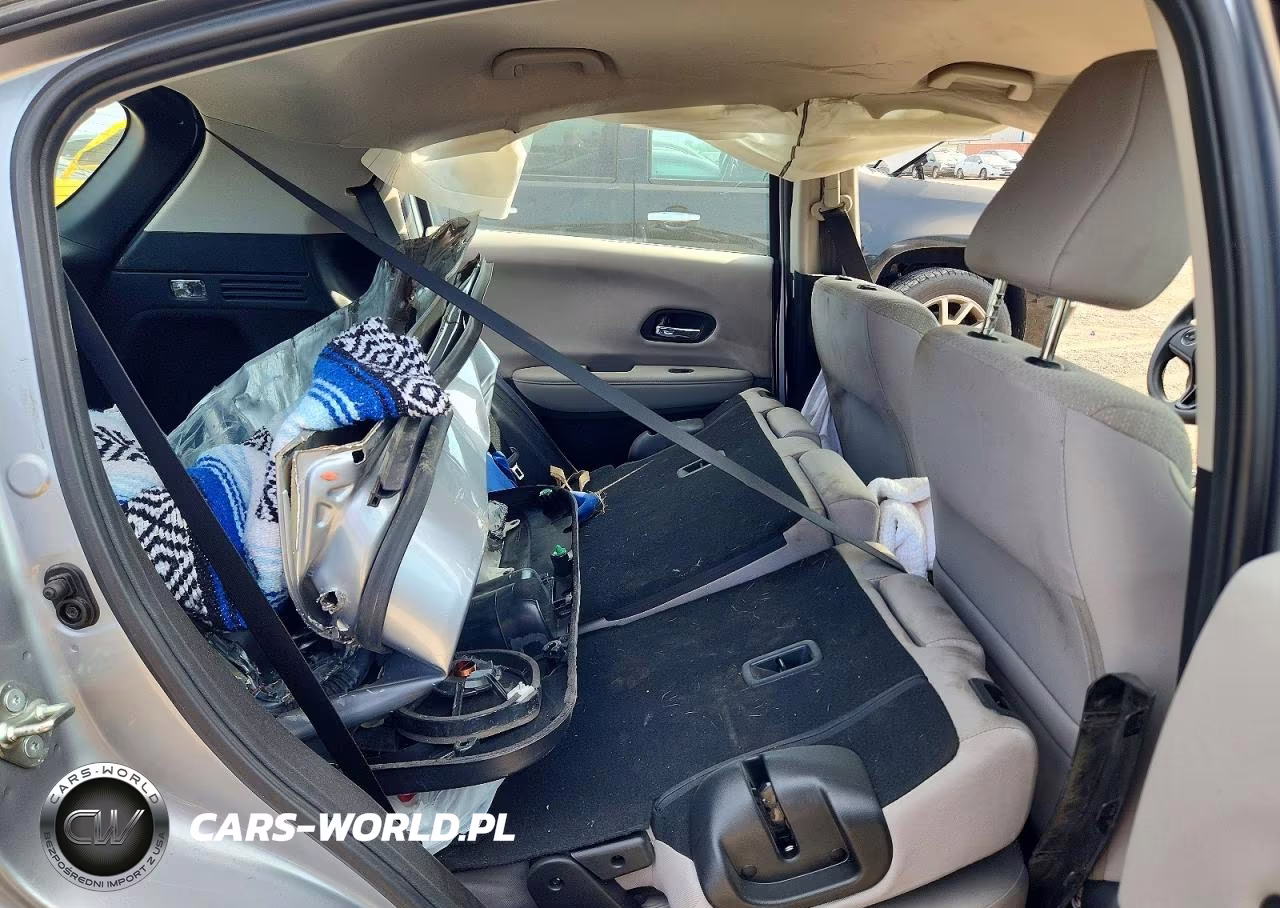 2018 Honda Hr-V Lx VIN:3CZRU6H39JG703147 - 11