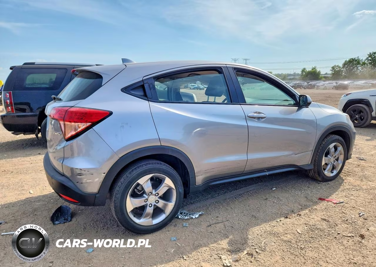 2018 Honda Hr-V Lx VIN:3CZRU6H39JG703147 - 3