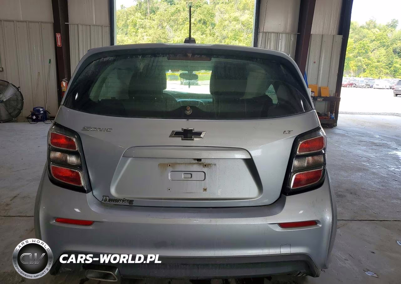 2018 Chevrolet Sonic Lt VIN:1G1JD6SH3J4124085 - 6